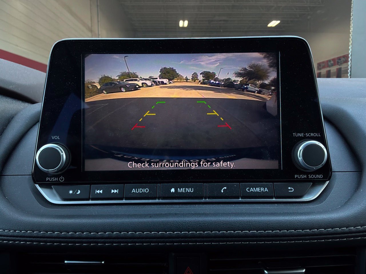 Used 2023 Nissan Rogue SV FWD image 34