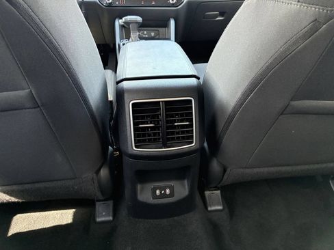 Used 2026 Kia Sportage LX FWD image 18