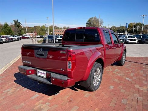Used 2020 Nissan Frontier SV image 36