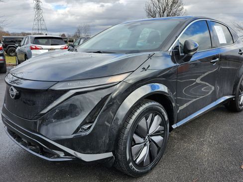 Used 2023 Nissan Ariya FWD image 15