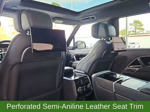 Used 2023 Land Rover Range Rover Long Wheelbase Autobiography image 31