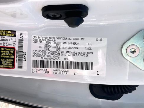 Used 2024 Toyota Sequoia Limited w/ Tow Technology Package AWD/4WD image 35