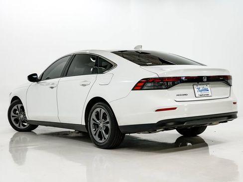 Used 2023 Honda Accord EX image 25
