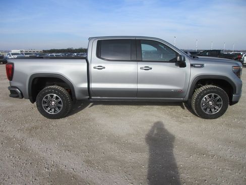 New 2026 GMC Sierra 1500 AT4 image 3