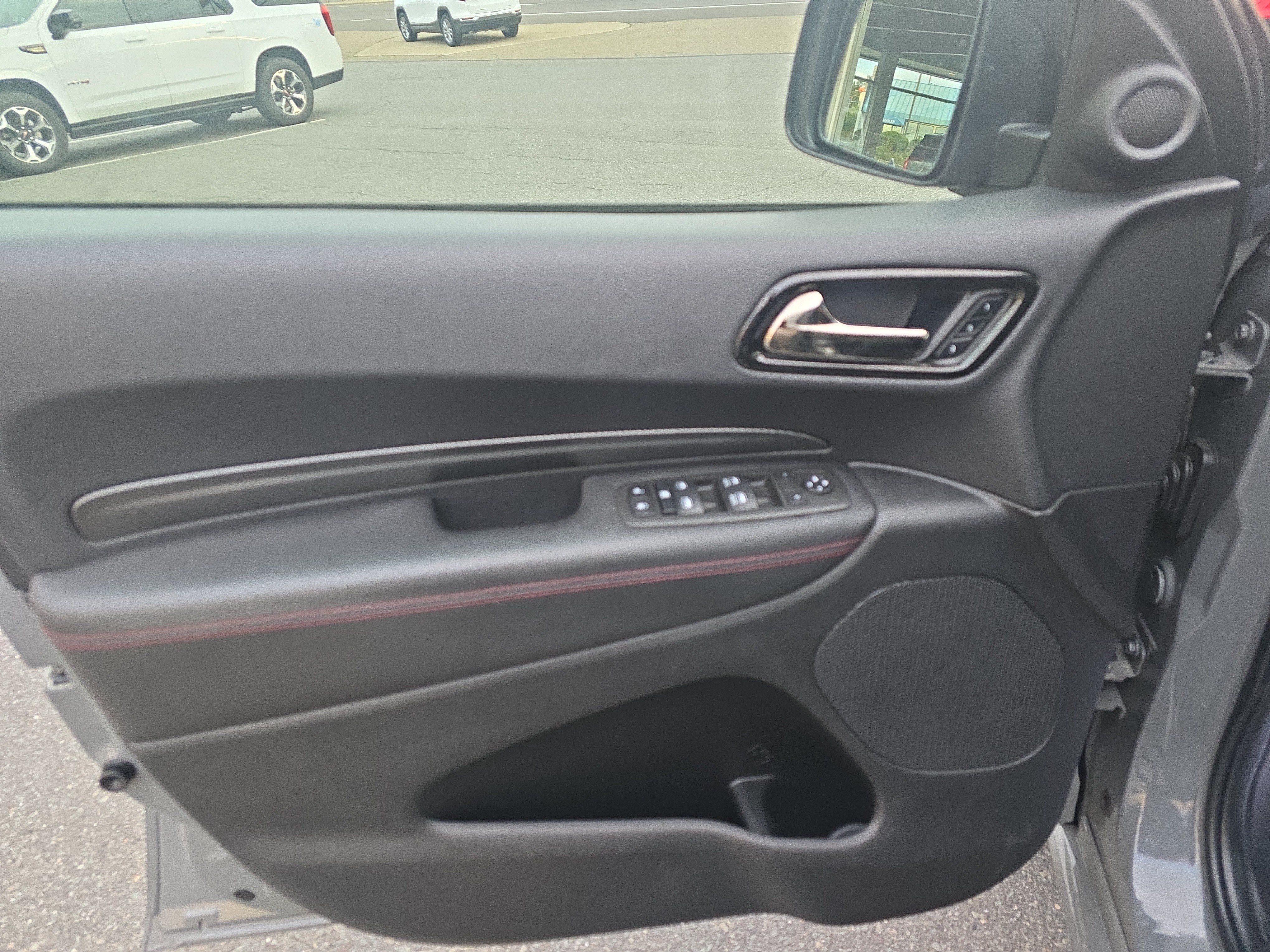 Used 2025 Dodge Durango GT AWD/4WD image 25