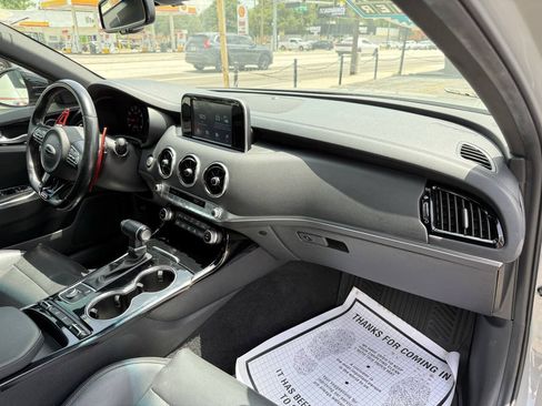 Used 2021 Kia Stinger GT-Line AWD/4WD image 26