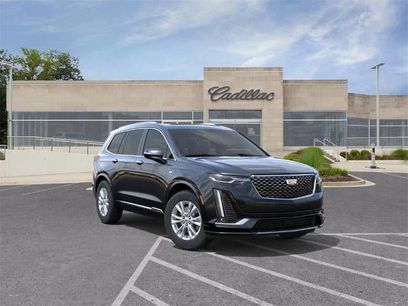 New 2025 Cadillac XT6 Luxury
