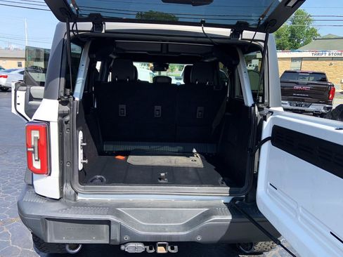 Used 2023 Ford Bronco Badlands AWD/4WD image 11