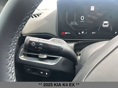 Used 2025 Kia K4 EX FWD image 25