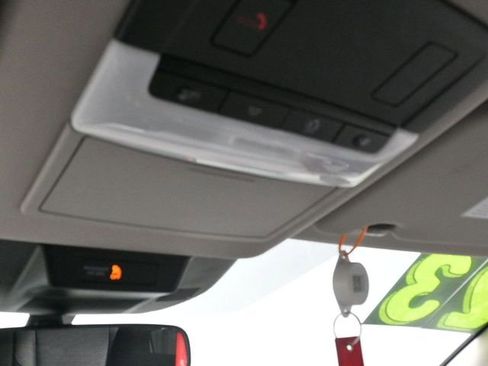 Used 2023 Nissan Rogue SV image 23