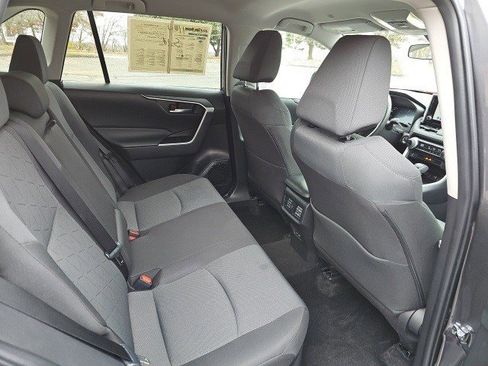 Used 2025 Toyota RAV4 XLE image 16