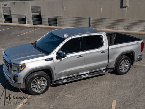 Used 2019 GMC Sierra 1500 SLT w/ SLT Premium Plus Package image 14
