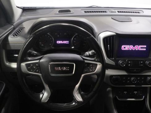 Used 2020 GMC Terrain SLT w/ Preferred Package image 9