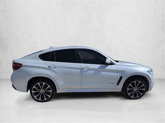 Used 2019 BMW X6 xDrive35i w/ M Sport Package video 4