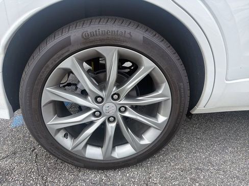 Used 2024 Buick Encore GX Avenir w/ Avenir Technology Package image 4