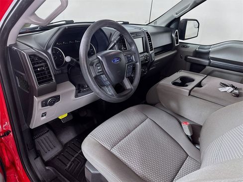 Used 2019 Ford F150 XLT image 30