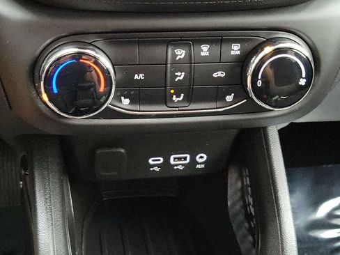Used 2023 Chevrolet TrailBlazer LT FWD image 14