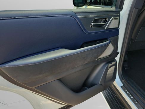 Certified 2026 INFINITI QX80 4WD w/ Sport Exterior Package image 24