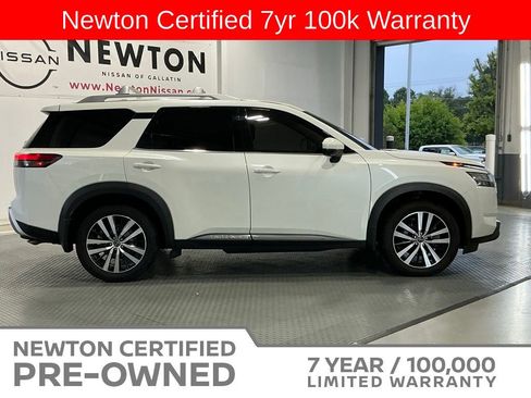 Used 2023 Nissan Pathfinder Platinum AWD/4WD image 28