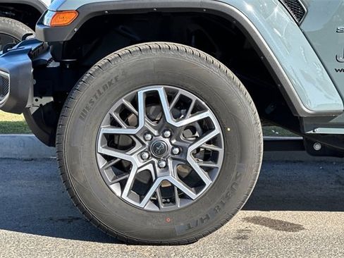 Certified 2024 Jeep Wrangler Sahara image 24