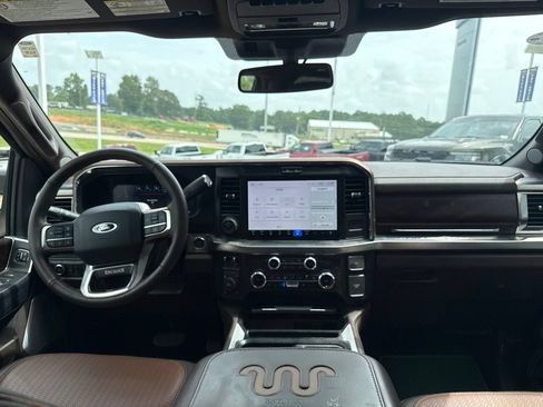 Used 2025 Ford F250 King Ranch w/ Chrome Package AWD/4WD image 13