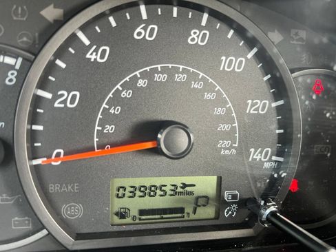 Used 2024 Mitsubishi Mirage ES FWD image 17