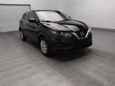 Used 2020 Nissan Rogue Sport S image 13