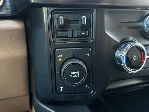 New 2026 Ford F350 Lariat image 26