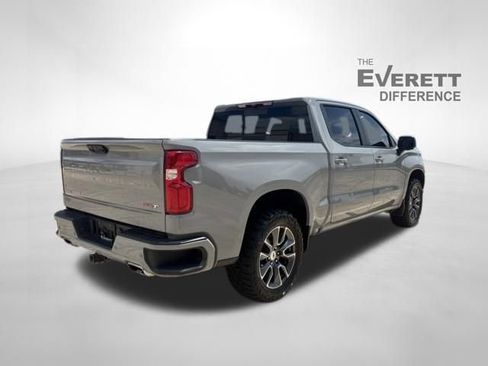 Used 2024 Chevrolet Silverado 1500 RST AWD/4WD image 7