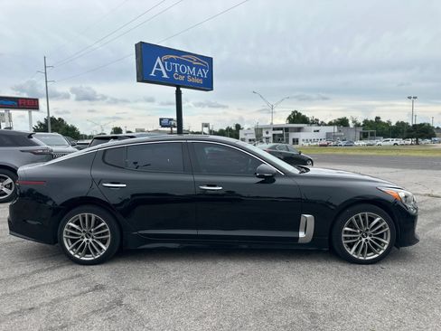 Used 2018 Kia Stinger RWD image 5