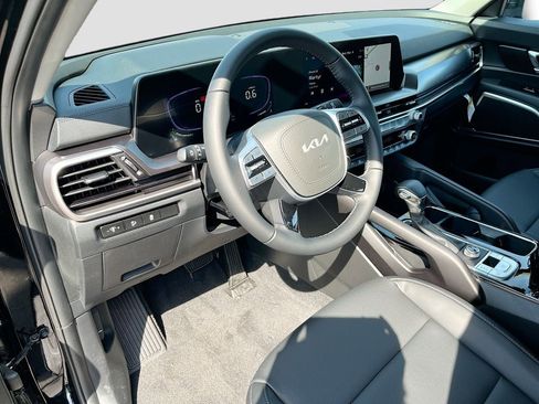 New 2025 Kia Telluride LX image 15