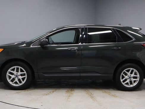 Certified 2022 Ford Edge SEL w/ Convenience Package image 7