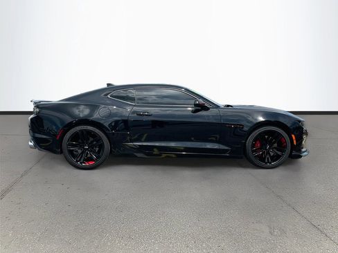 Used 2021 Chevrolet Camaro LT w/ Redline Edition RWD image 8
