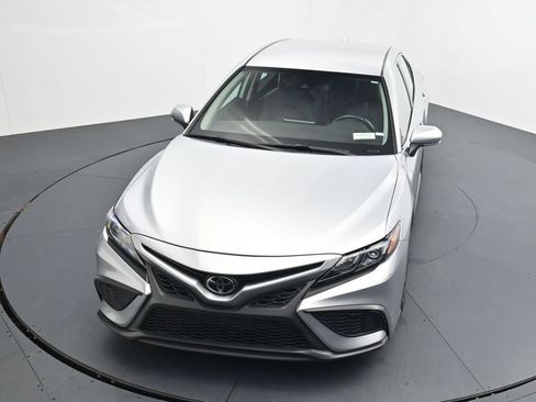 Used 2024 Toyota Camry SE FWD image 29