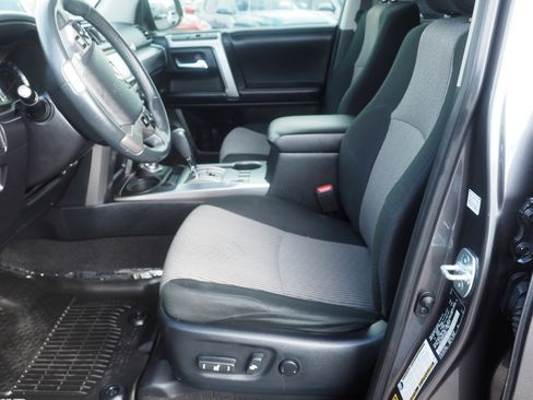 Used 2019 Toyota 4Runner SR5 image 11