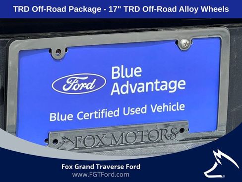 Used 2024 Toyota Tacoma TRD Off-Road AWD/4WD image 38