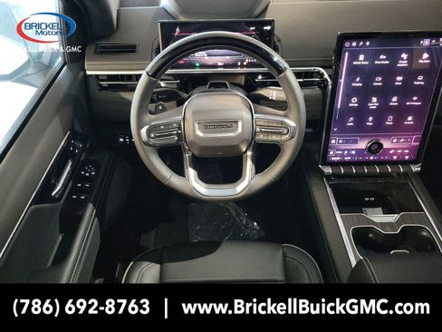 New 2025 GMC Sierra EV Denali AWD/4WD image 12