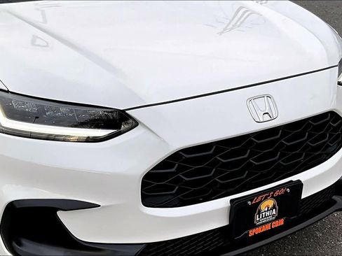 Used 2025 Honda HR-V LX image 34