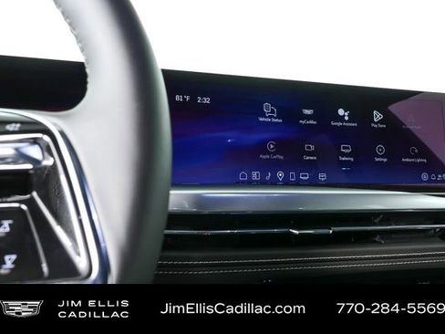 Certified 2026 Cadillac Escalade Luxury image 13