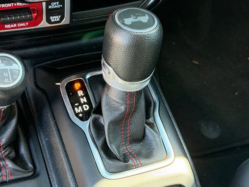 Used 2022 Jeep Wrangler Unlimited Rubicon image 21