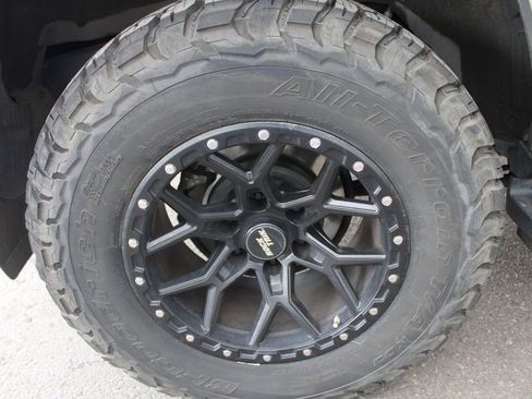 Used 2020 Toyota 4Runner TRD Off-Road AWD/4WD image 61