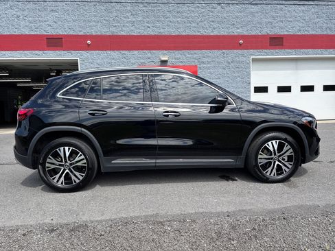 Used 2024 Mercedes-Benz GLA 250 4MATIC image 2