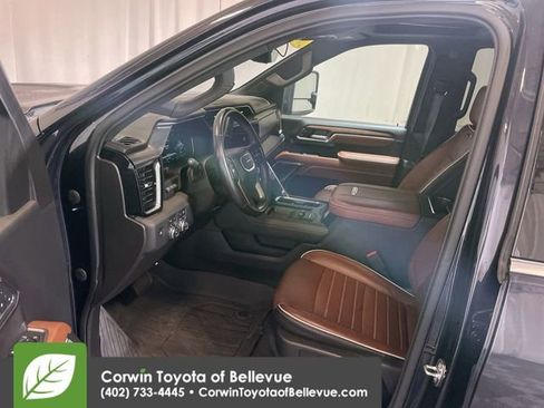 Used 2024 GMC Sierra 3500 Denali Ultimate image 12