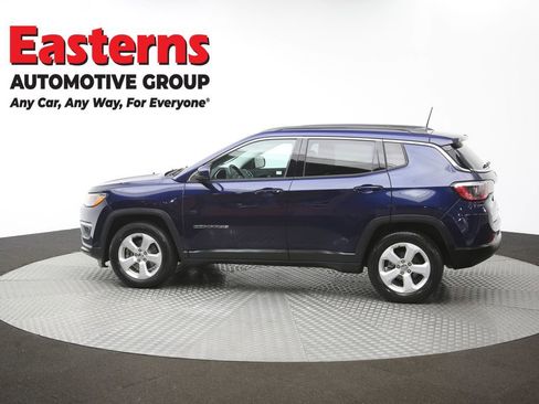 Used 2019 Jeep Compass Latitude FWD image 60