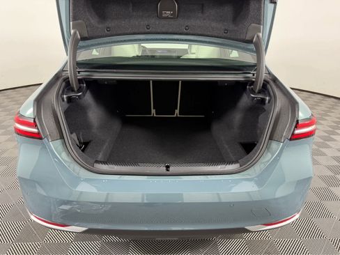 Certified 2025 BMW 530i xDrive image 19