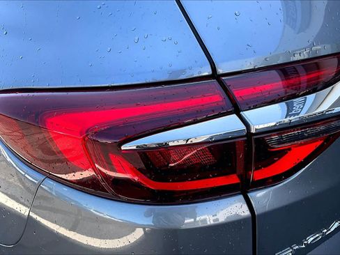 Used 2020 Buick Enclave Premium w/ Surround and Sites Package image 27