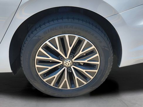 Used 2021 Volkswagen Jetta S image 26