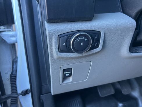 Used 2017 Ford F150 XL w/ Equipment Group 101A Mid image 28