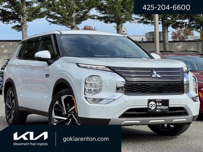 Used 2024 Mitsubishi Outlander 4WD Plug-In Hybrid