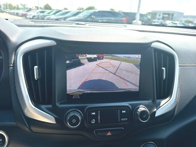 Used 2020 GMC Terrain SLE w/ Driver Convenience Package FWD image 14